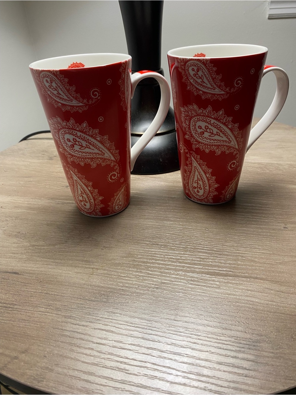 Red Paisley Ceramic Mugs With Handle - Set of 2